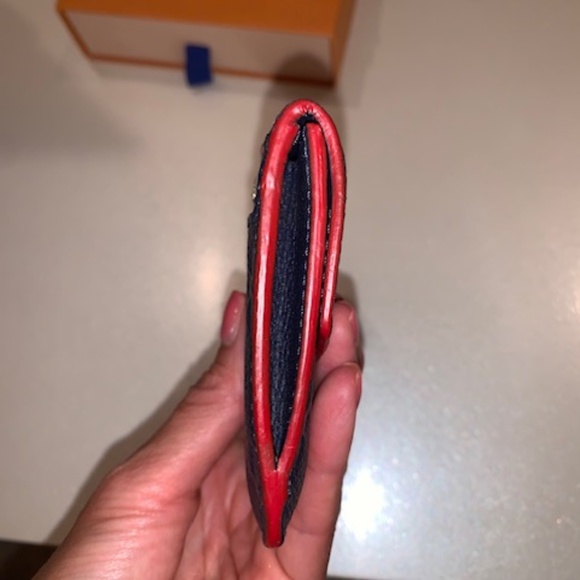 Louis Vuitton Key and Card holder Empreinte Blue Leather - Picture 3 of 10